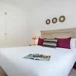 Genteel Home Santa Marta